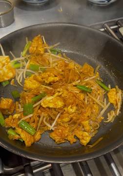 Pad Thai, Ingredients, Sauce, Potawatomi Casino Hotel, Chefs Choice