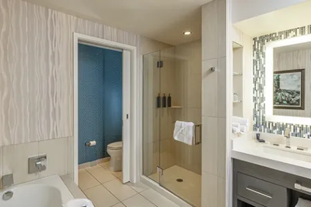 corner-suite_4.webp